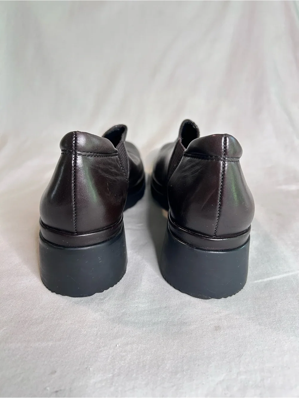 Enzo Angiolini smooth dark